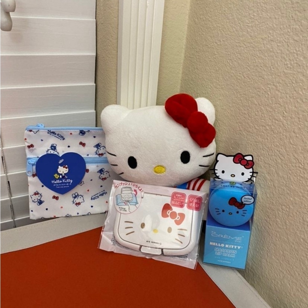 Hello Kitty Bundle
